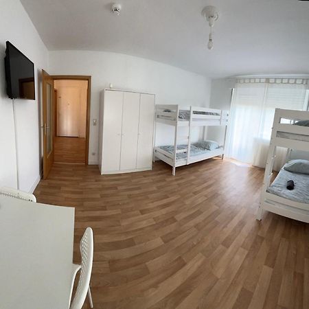 Ferienwohnungen Uhrturm Опенхайм Екстериор снимка